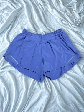 Lululemon Women’s Hotty Hot Shorts – Size 12 Periwinkle Blue